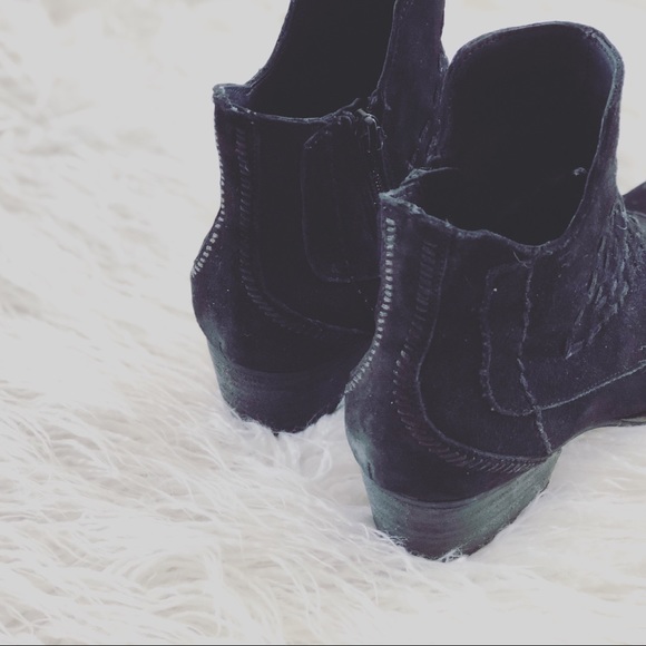➕➕ Black Leather Suede Cutout Ankle Boots Booties - Picture 5 of 8